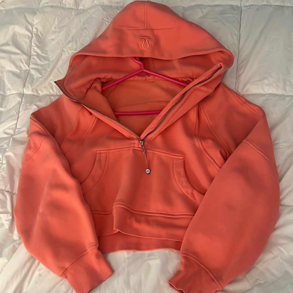 Lulu lemon quarter zip up